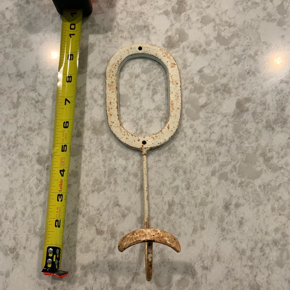 Anthropologie metal O hook